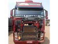 Volvo FH Vermelho